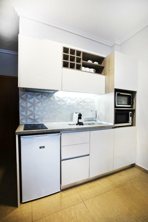 Apartamento Grey Rhino 1Min From The White Tower Tesalónica Exterior foto